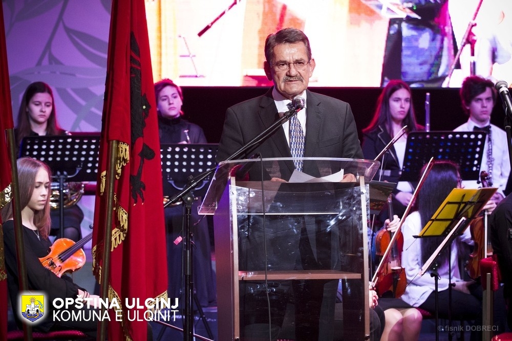 Nrekiq: Ka dërguar një mesazh urimi për Don Rrok Gjonlleshajt