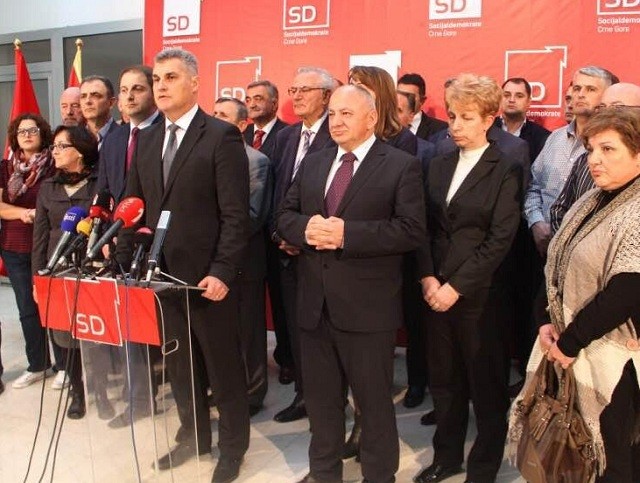 Socijaldemokrate oštro su osudile paljenje zastave Albanije i Kosova
