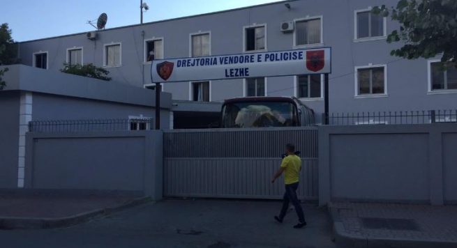 Në Shëngjin, s`paguajnë faturën, shoqërohen në polici me autobusin malazezë