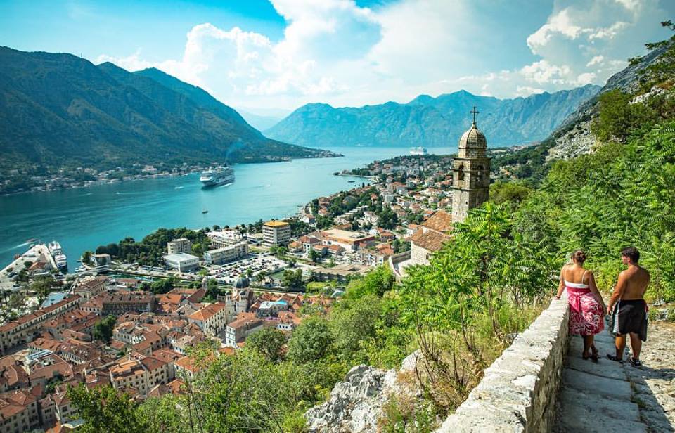 Familja-Cobaj-ne-Kotor-Montenegro