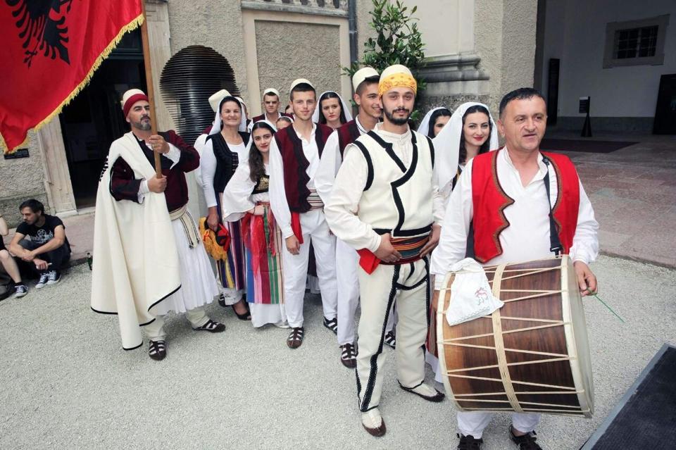 U mbajt „Festa e Kulturave“ në Salzburg  Sh.A. Tradita morri pjes