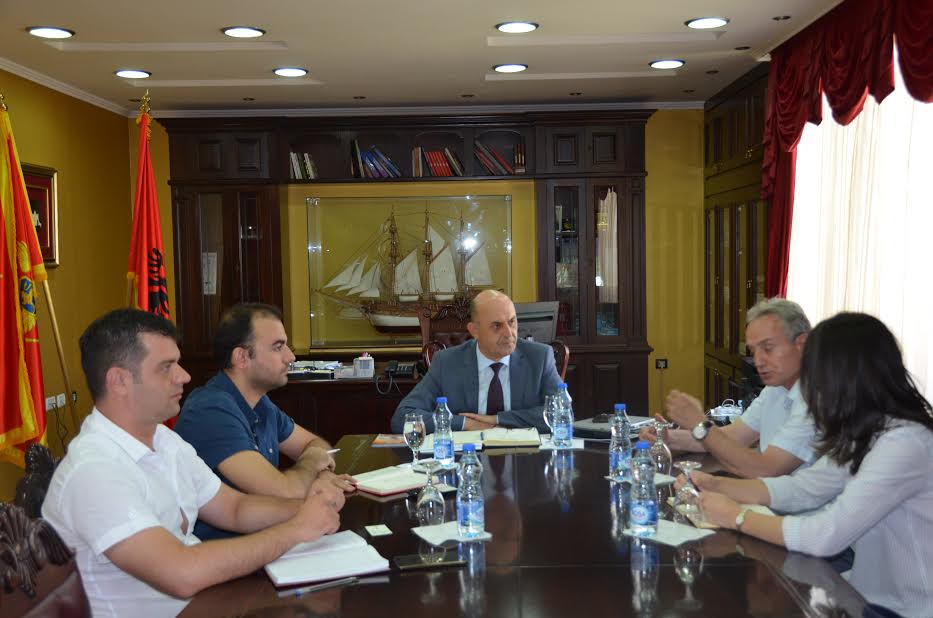 Cungu priti drejtorin e Qendrës Kulturore Turske Xhihan Ozdemir me bashkëpunëtorë