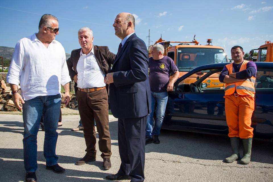 Počeli radovi na čišćenju kanala Bratica