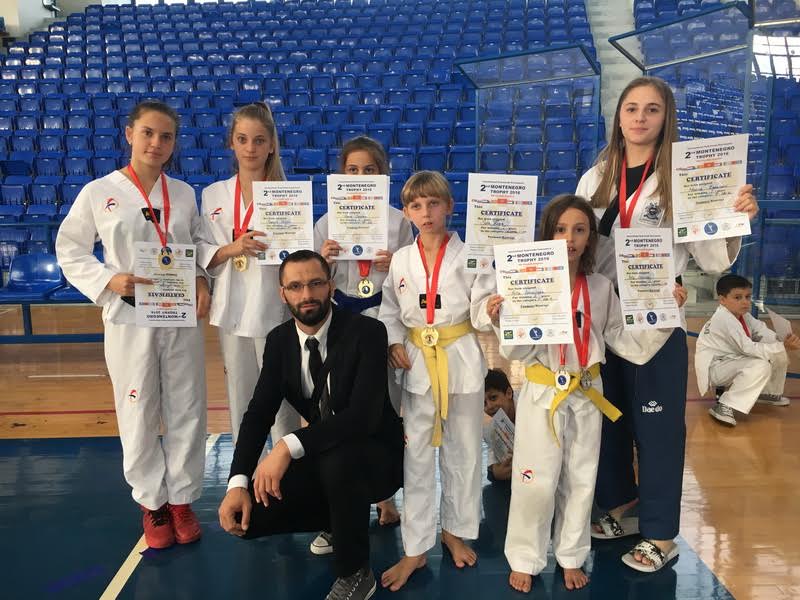 Klubi i Taekwondo-së arriti 17 medalje për Ulqinin-2