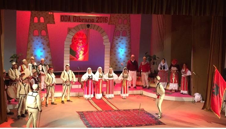 Ansambli “Tradita” nga Ana e Malit mori pjesë në Festivalin “Oda Dibrane”