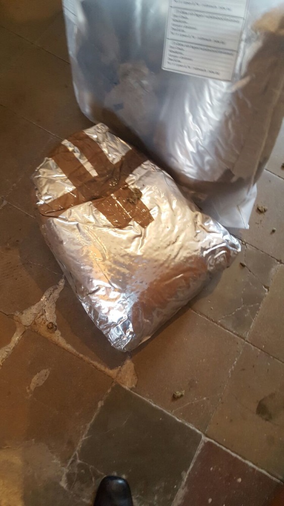 Drejt Malit të Zi në Shkodër sekuestrohen 85 kg hashash