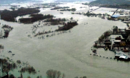 Situata alarmante, niveli i ujit në lumin Buna afër maksimales – Video