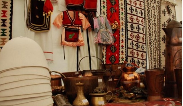 Panairi i punimeve artizanale në Tetovë edhe nga Ulqini