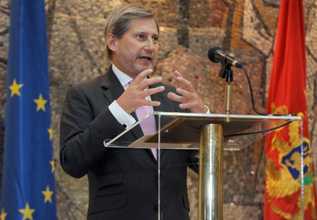 Hahn në Mal të Zi do të bisedojë me përfaqësuesit e pushtetit dhe të opozitës