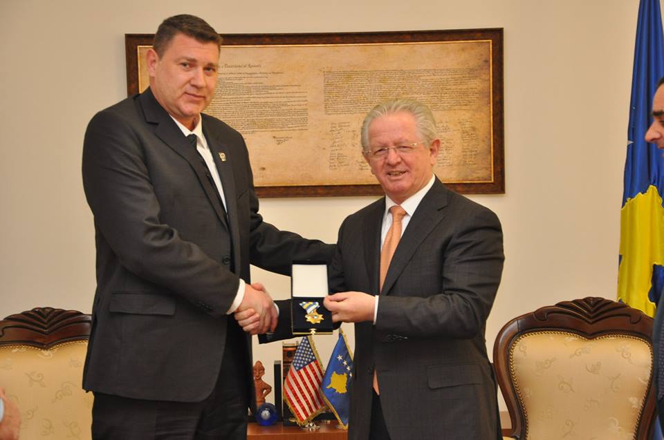 Kosova dekoron me Medaljen më të lartë ulqinakun, Xhevat Kraja Markashin