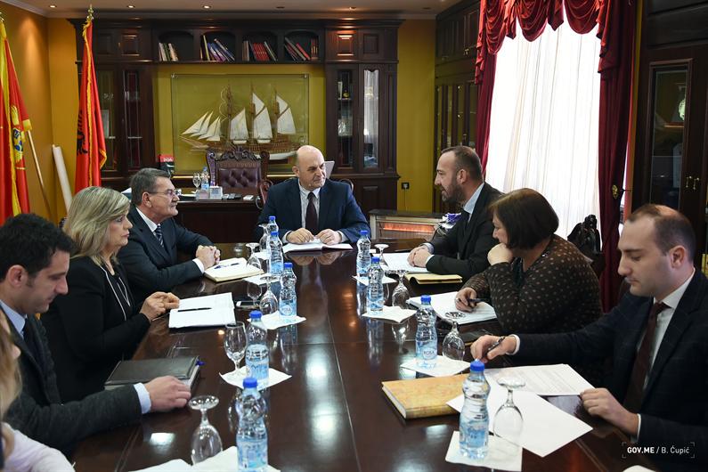 Ministri Ljumoviq: Ulqini ka nevojë për strategji të kulturës