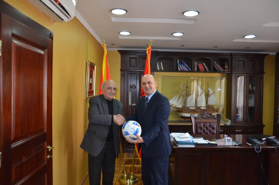 Ulqini nikoqir i turneut ndërkombëtar në futboll