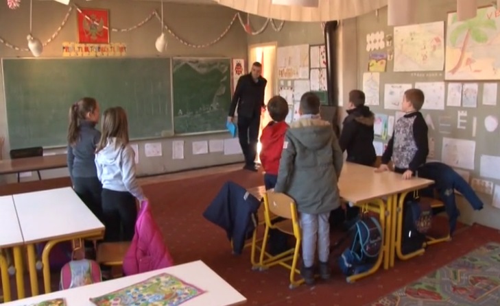 Završena rekonstrukcija škole “Bedri Elezega” u Stodri u Ulcinju – Video