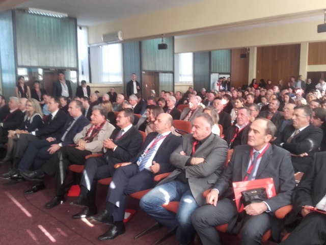 Gazeta “Vijesti”: Pushtetin në Ulqin e ruan kreu i PDS-së