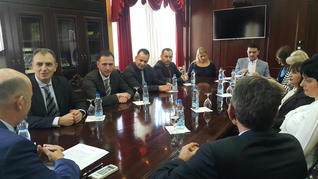 Ministar zdravlja Hrapović boravio u Ulcinj