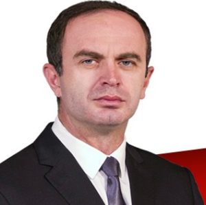Nik Gjeloshaj