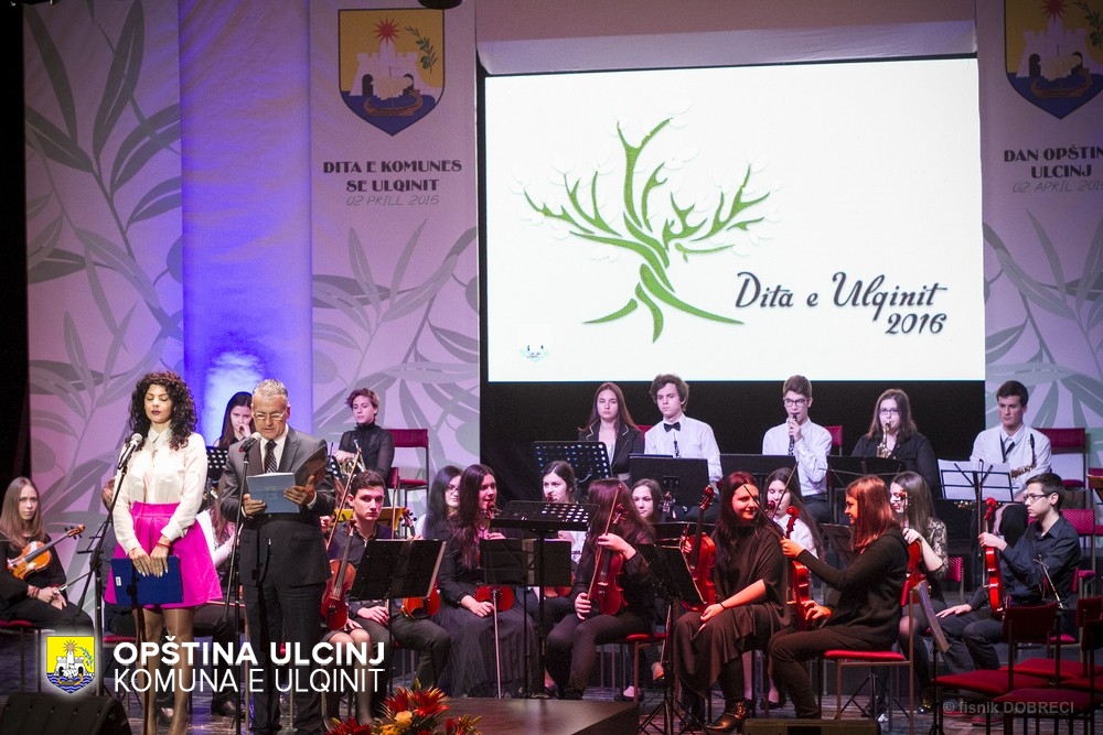 Prezantohet programi i ditës së Ulqinit 2017