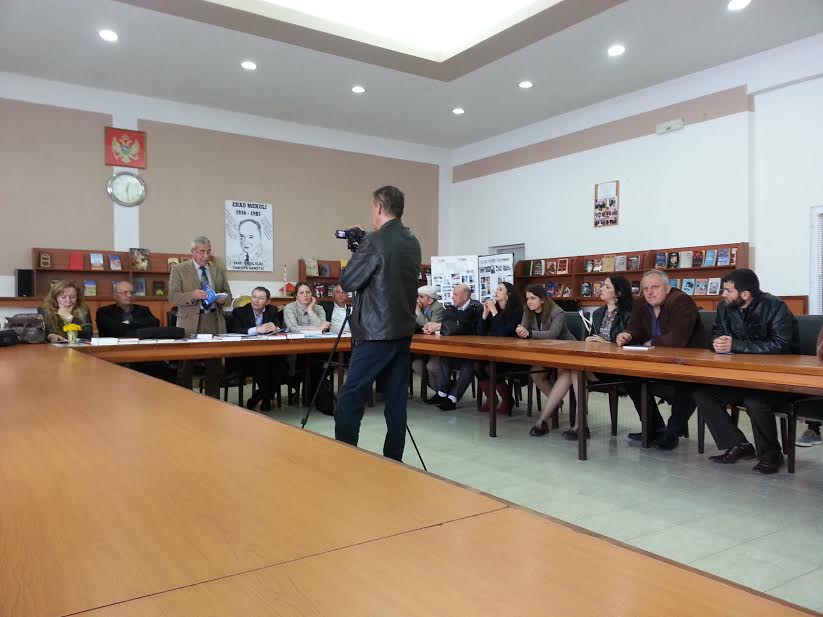 Art Club: Karvani i shkrimtarëve vendas në shkollat në Guci dhe Plavë