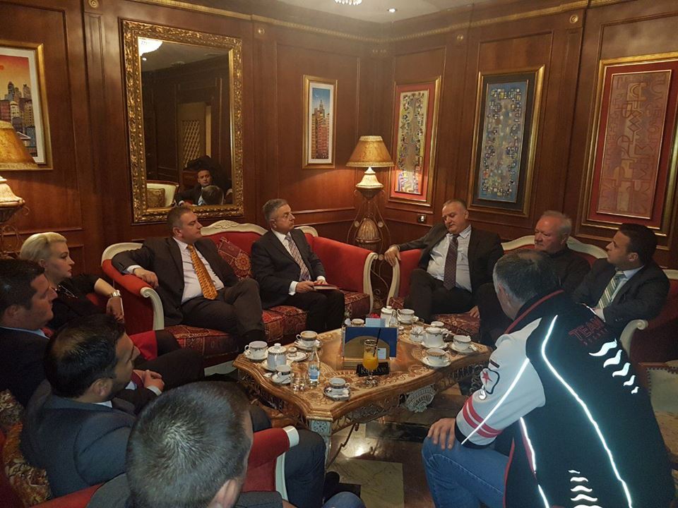 Ministri Zenka takon përfaqësuesit e pakicave Malazeze në Kosovë