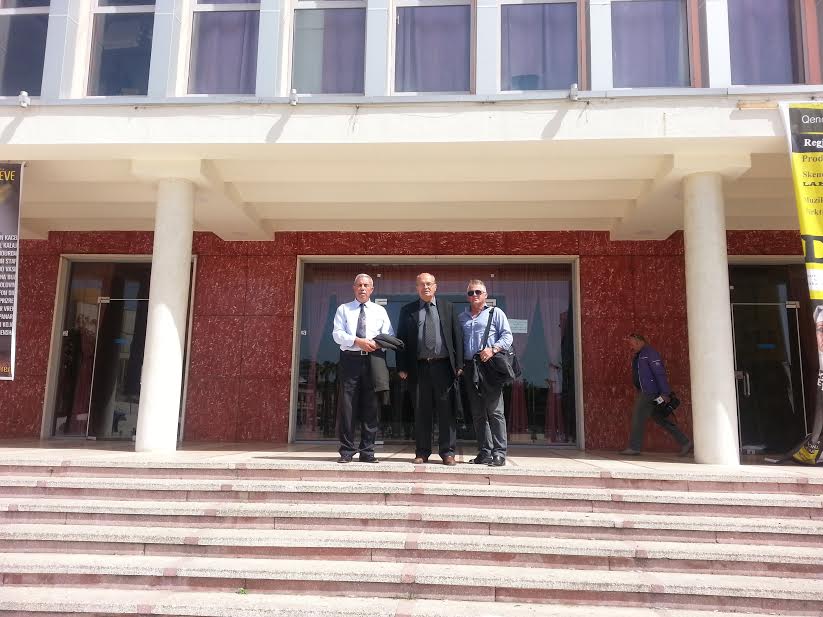 Poetët Berjashi, Gjeçbritaj dhe Kovaçi morën pjesë në Festivalin “Pranvera Poetike Durrsake”