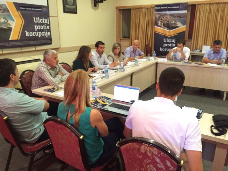 Qeverisjes lokale te Ulqinit i duhet reformë e thellë, ulqinakët nuk i besojne disa institucioneve