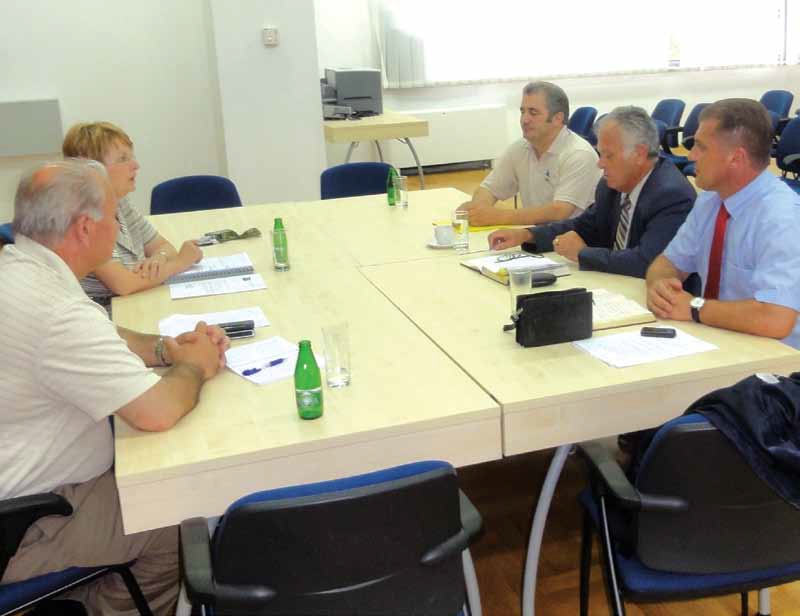 Komisioni për Arsim pranë Këshillit Nacional të Shqiptarëve bisedoi me përfaqësuesit e Ministrisë së Arsimit të Malit të Zi