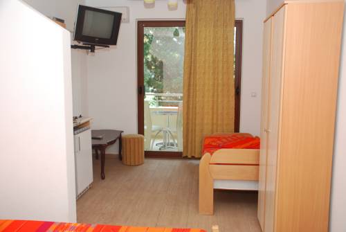 Apartments-Aida-Ulcinj-Montenegro-8