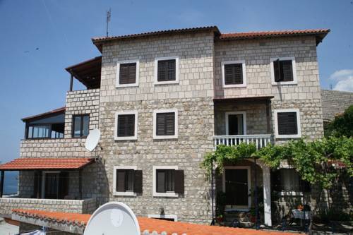 Apartments-Buro-Ulcinj-Montenegro-2