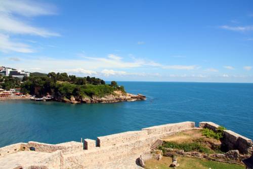 Apartments-Buro-Ulcinj-Montenegro-5