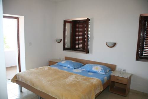 Apartments-Buro-Ulcinj-Montenegro-6