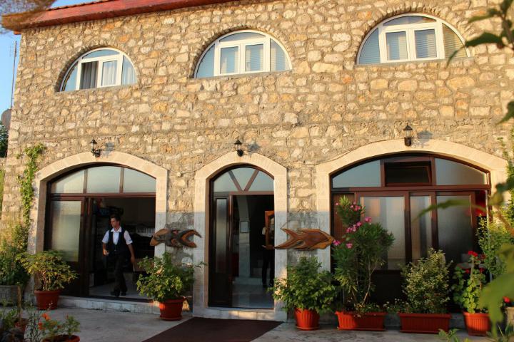 Apartments-Bushati-Antigona-Ulcinj-Montenegro-1