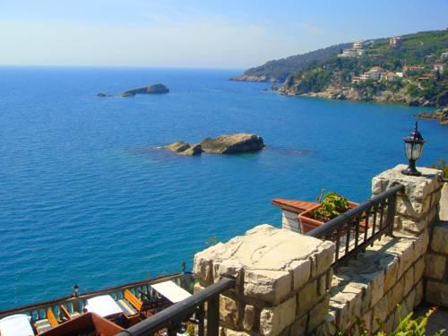 Apartments-Bushati-Antigona-Ulcinj-Montenegro-4