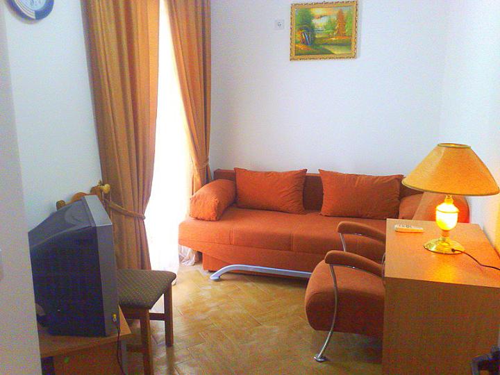 Apartments-Croma-Ulcinj-Montenegro-11