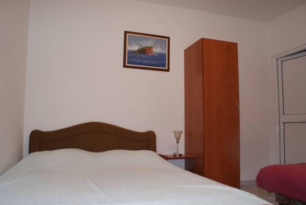 Apartments-Dalila-Ulcinj-Montenegro-13