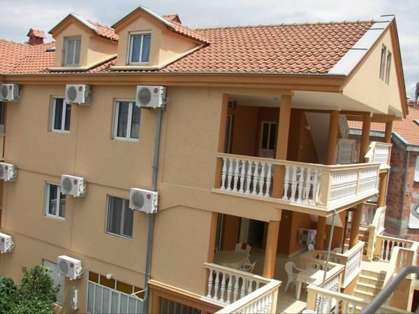 Apartments-Dalila-Ulcinj-Montenegro-4