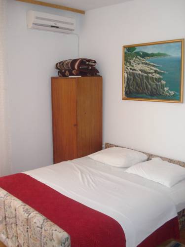 Apartments-Djakonovic-Ulcinj-Montenegro-5