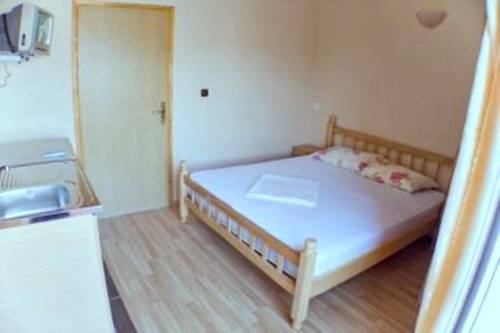 Apartments-Donartina-Ulcinj-Montenegro-8