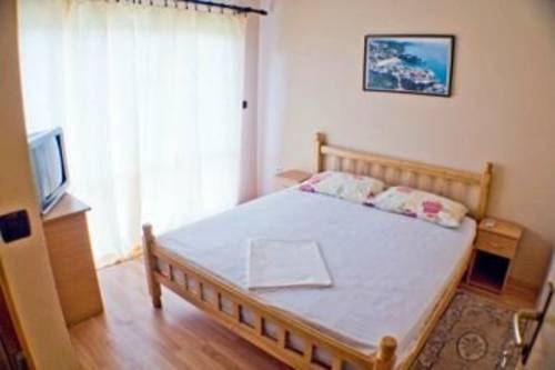 Apartments-Donartina-Ulcinj-Montenegro-9
