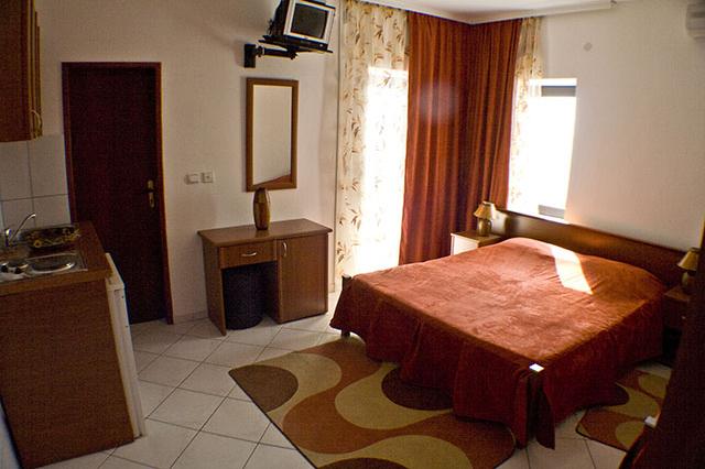 Apartments-Eneida-Ulcinj-Montenegro-8
