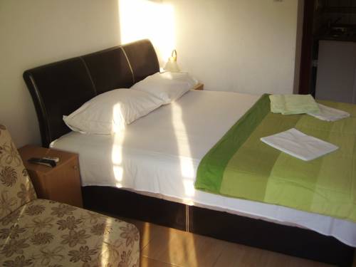 Apartments-Hanka-Ulcinj-Montenegro-3
