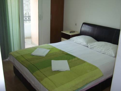 Apartments-Hanka-Ulcinj-Montenegro-5