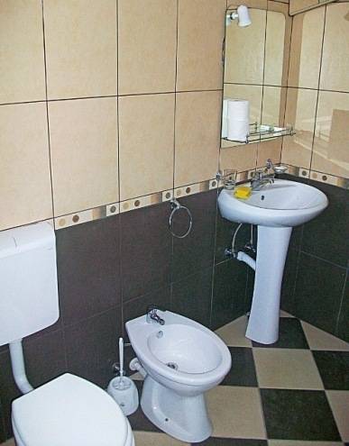 Apartments-Hodzic-Ulcinj-Montenegro-11