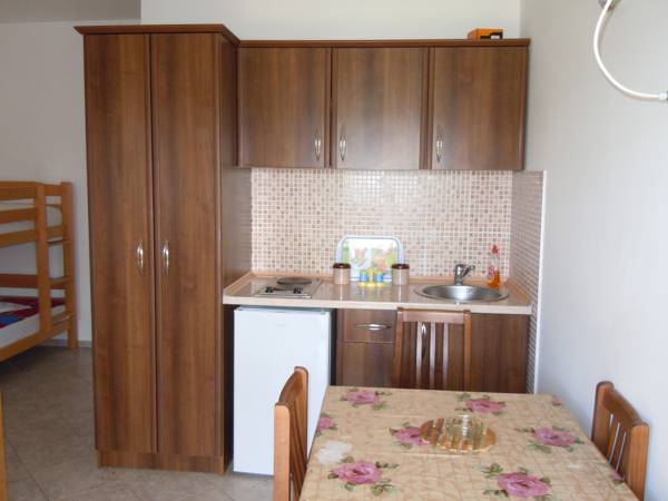 Apartments-Kollari-Ulcinj-Montenegro-12