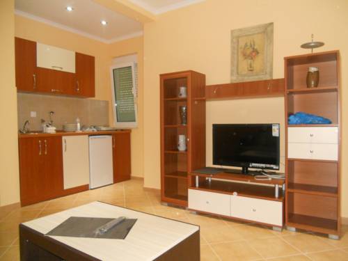 Apartments-Kopernikus-Ulcinj-Montenegro-6