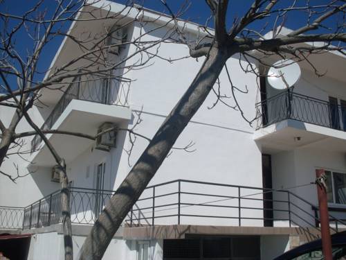 Apartments-Popovic-Ulcinj-Montenegro-2