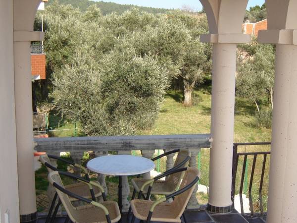 Apartments-Tara-Ulcinj-Montenegro-11
