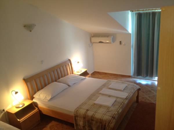 Comfort-Apartments-Ulcinj-Montenegro-6