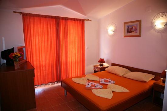 Villa-Primafila-Ulcinj-Montenegro-7