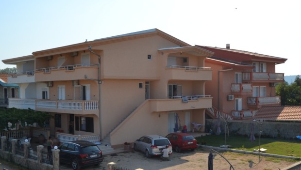 Houses For Rent of 8€